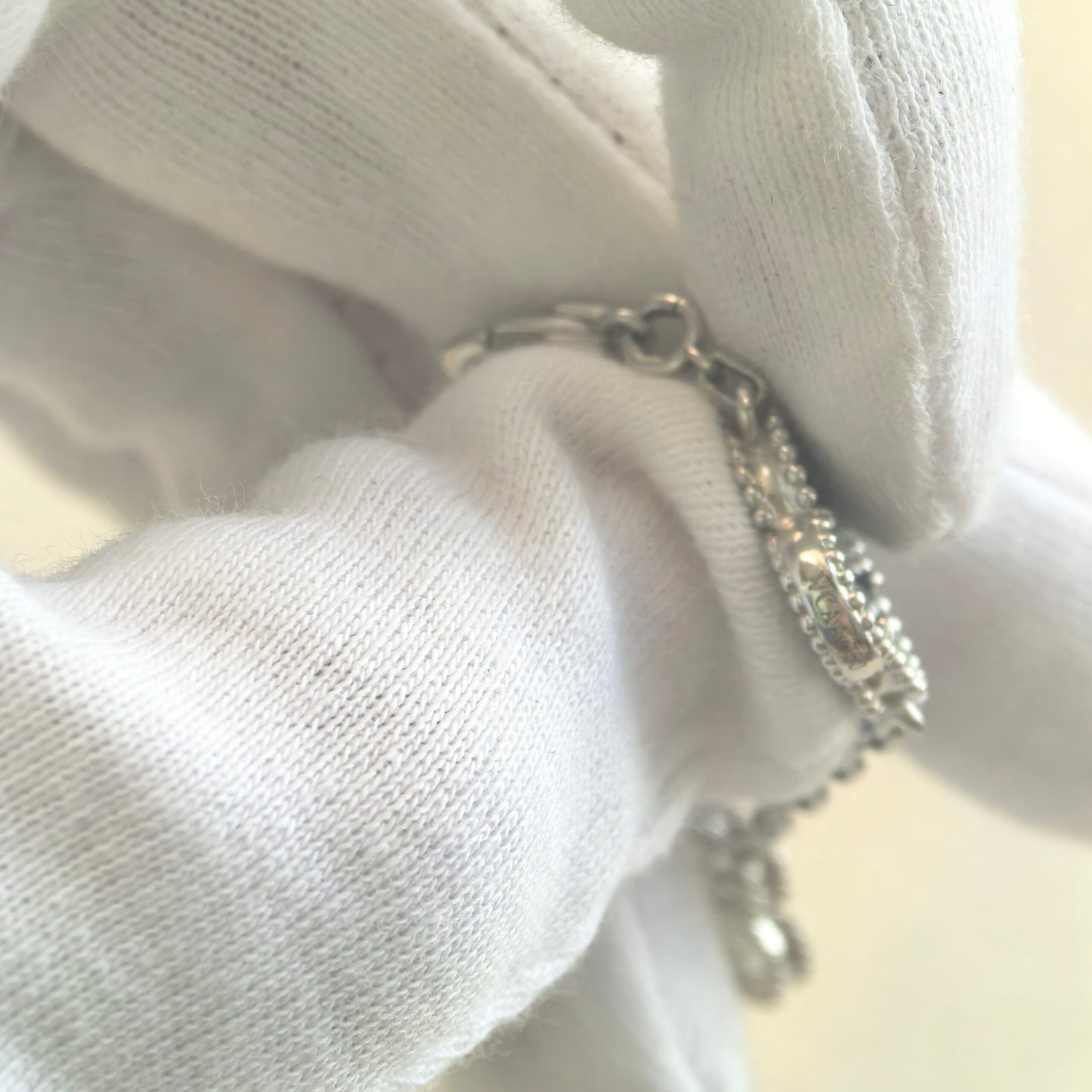 vca_bracelet vòng tay cỏ ba lá