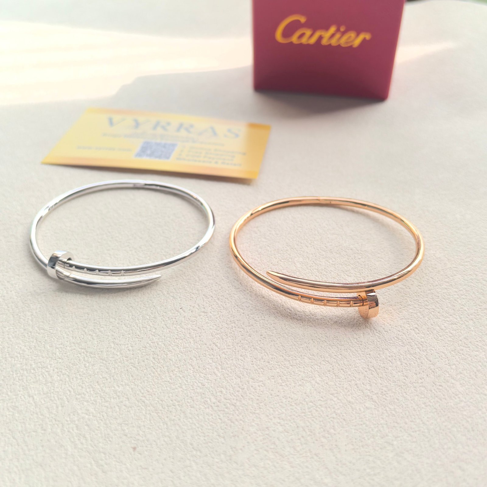 Nail_Bracelet