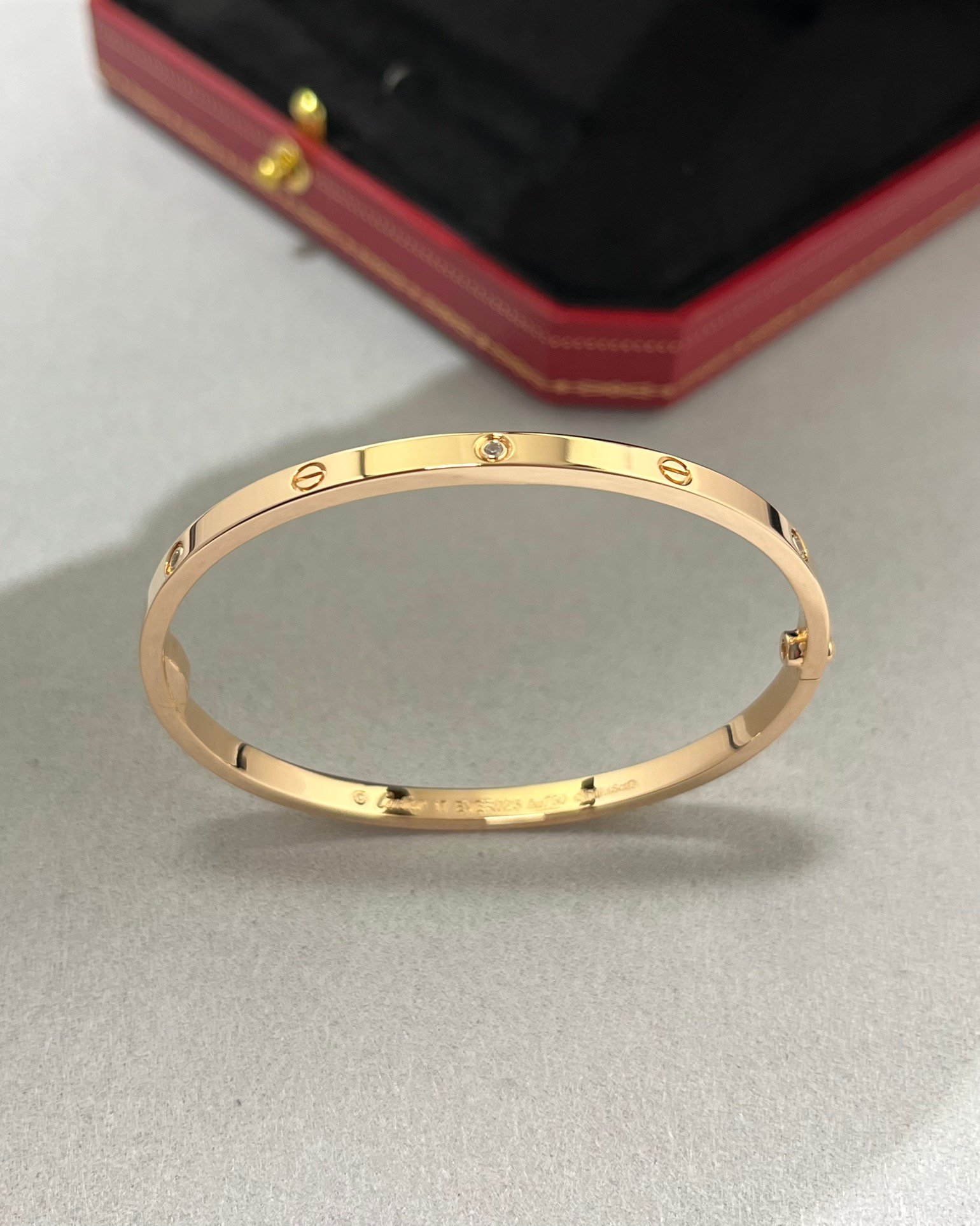 rose gold_love_bracelet
