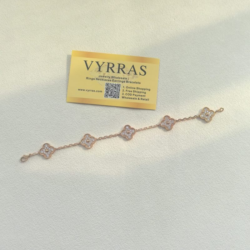 vca_clover_bracelet