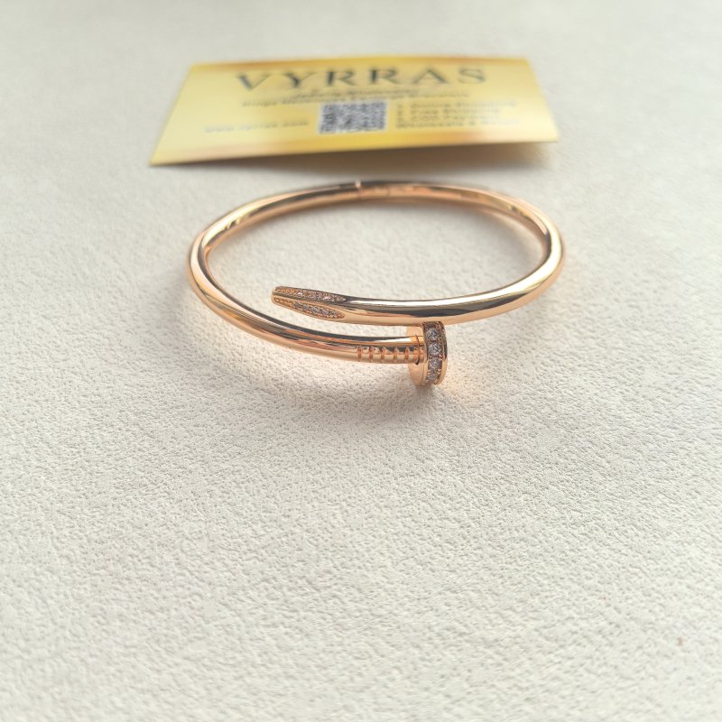 Cartier_Nail_Bracelet