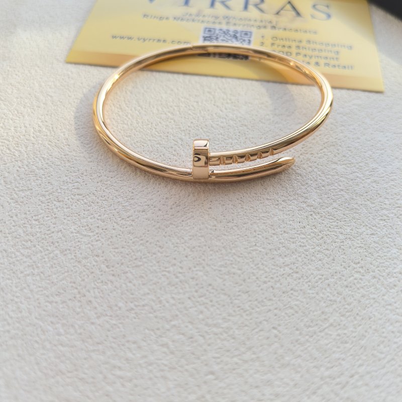 cartier_nail_bracelet