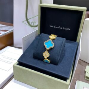 VCA Van Cleef & Arpels Clover Jewelry Watch